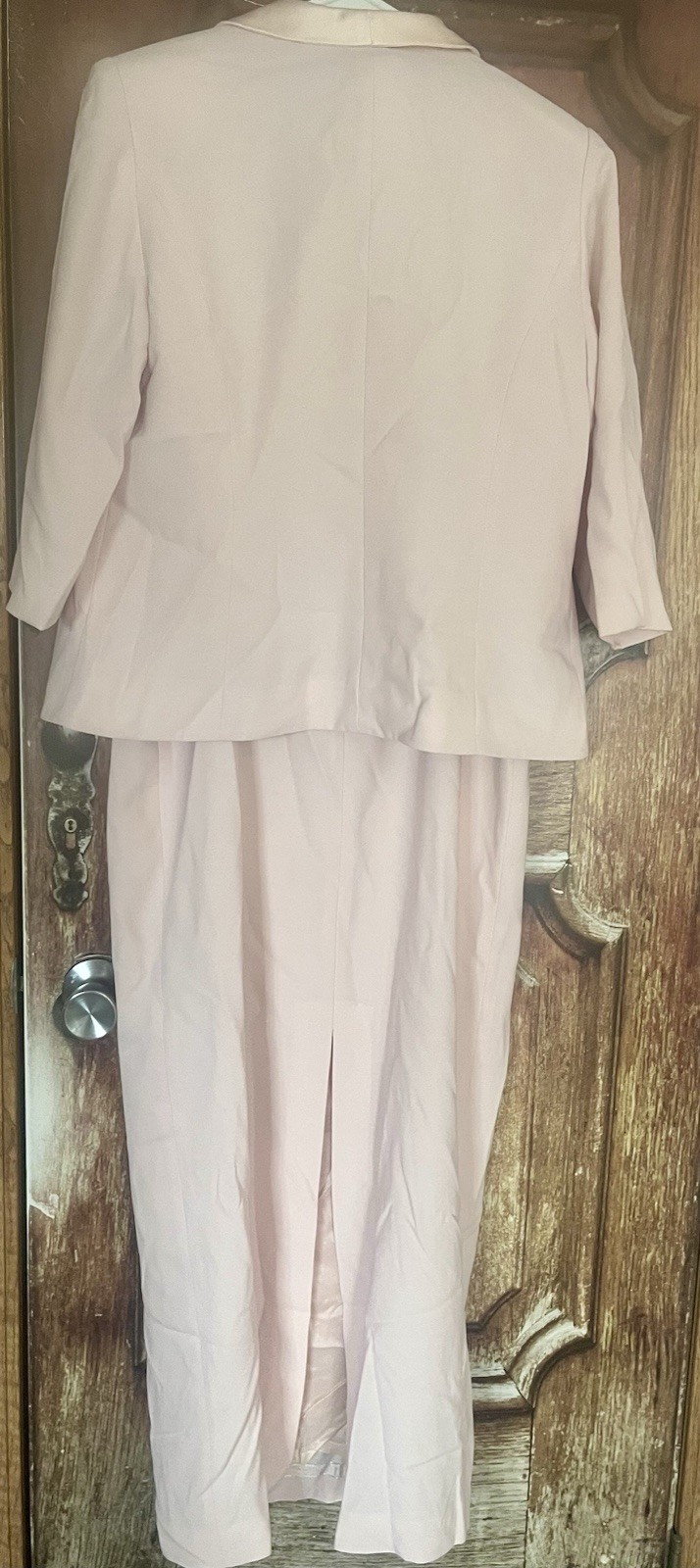 Soft Pink Dress And Jacket Size 12 Elegantly Designed,Sophisticated 🎀 Classy