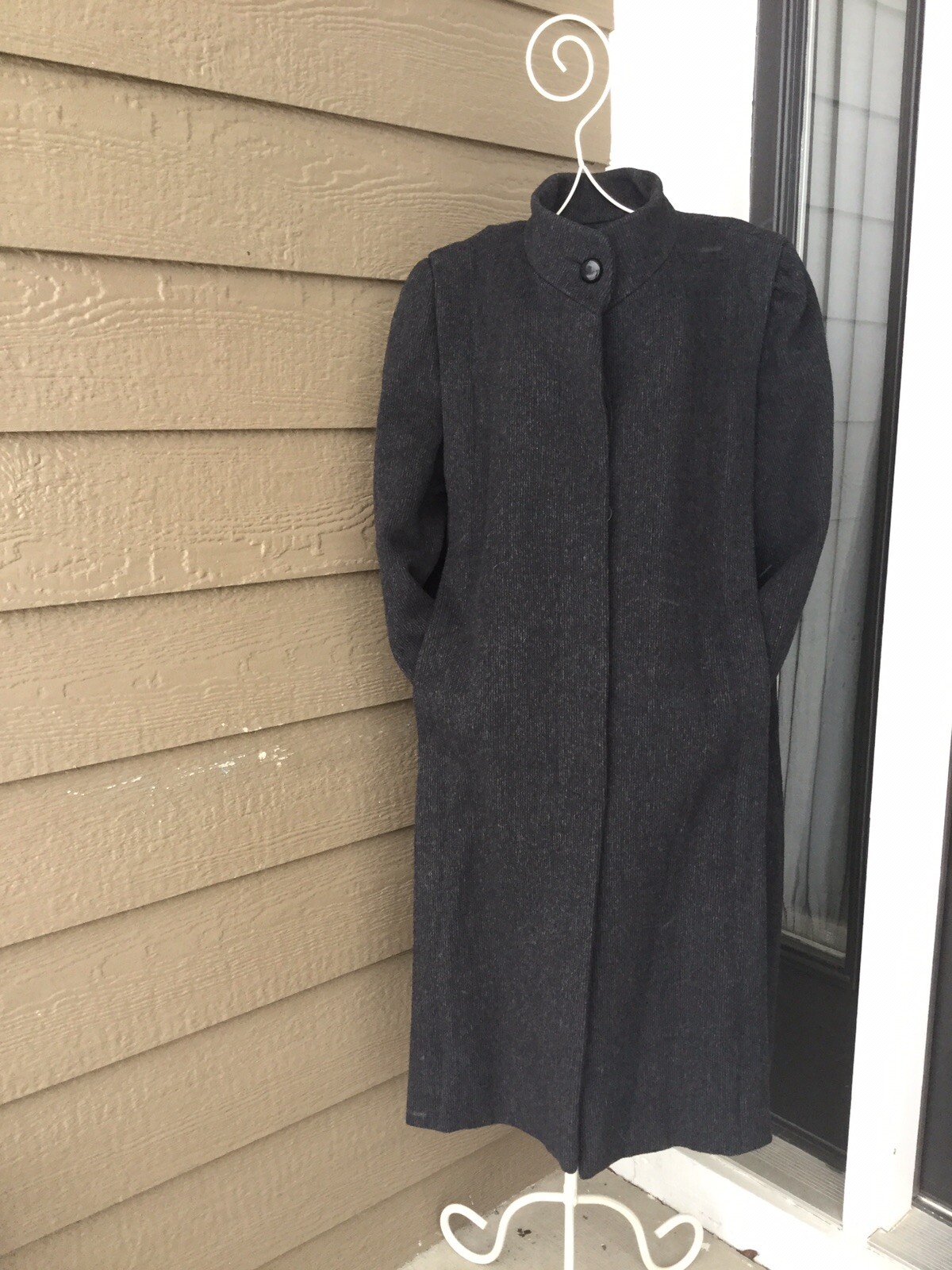 Vintage Karen Petites size M women&rsquo;s dark gray coat wool & cashmer