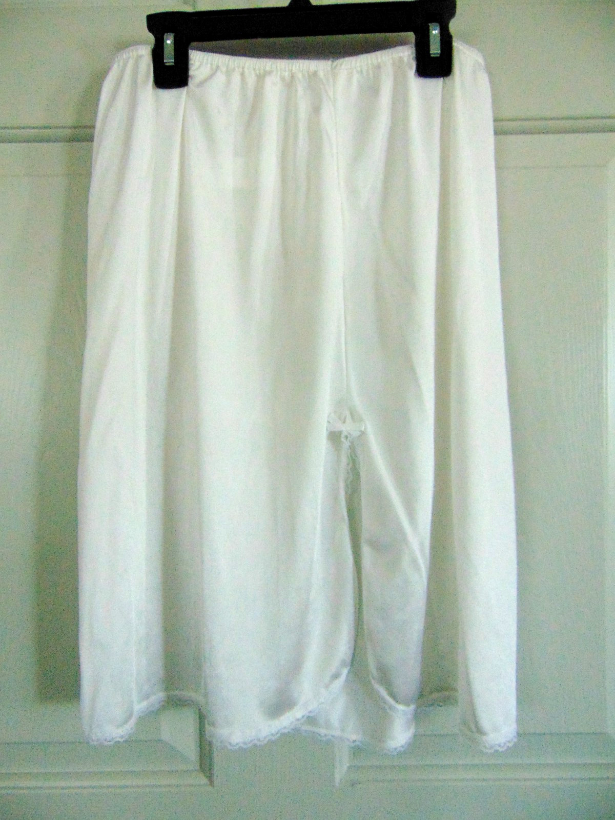 Wondermaid Vintage Nylon Half Slip Off White 7 inch Side Slit Size L 22&Prime; long