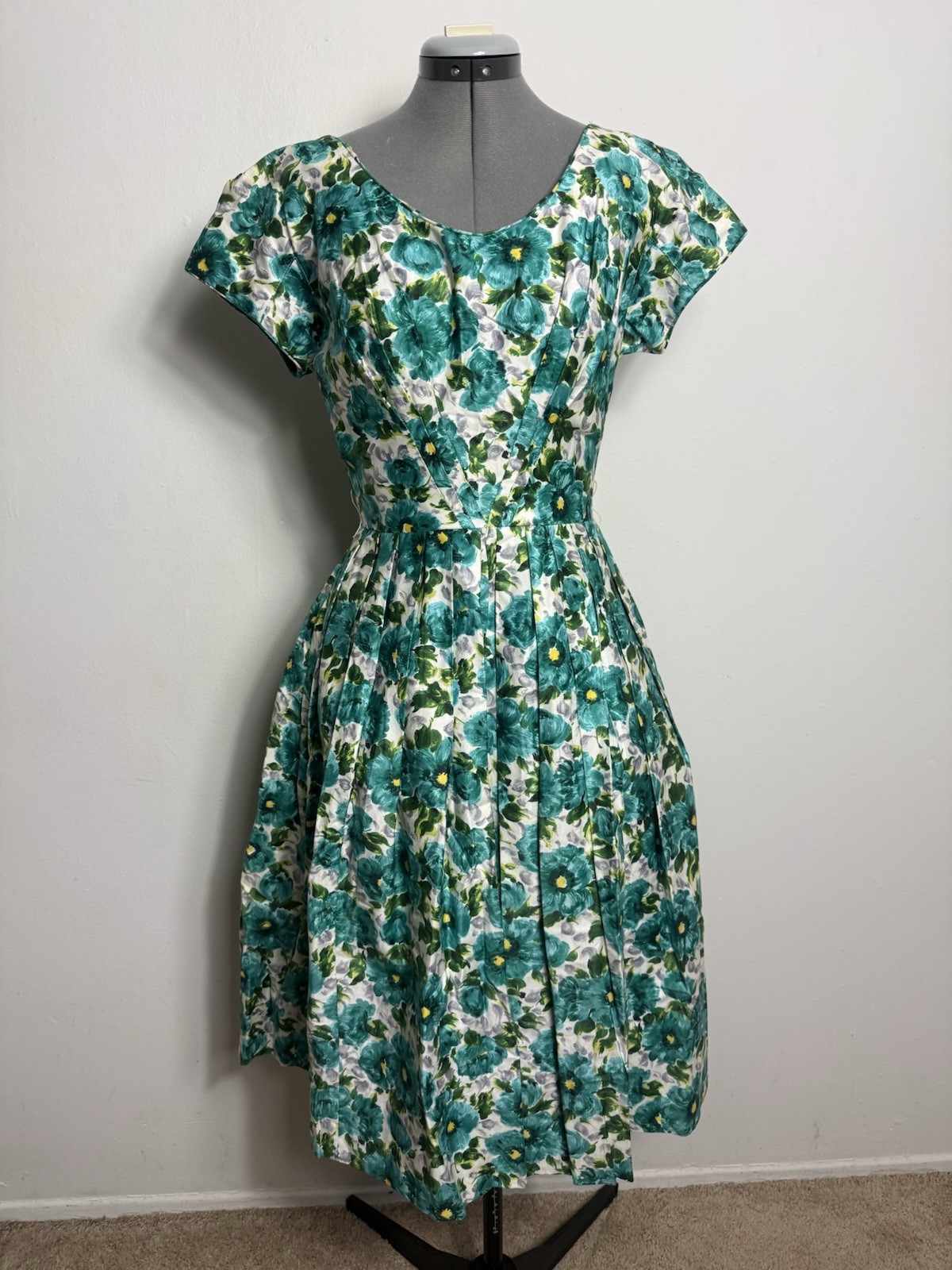 Vintage 50s/60s Cocktail Dress With Built In Crinoline