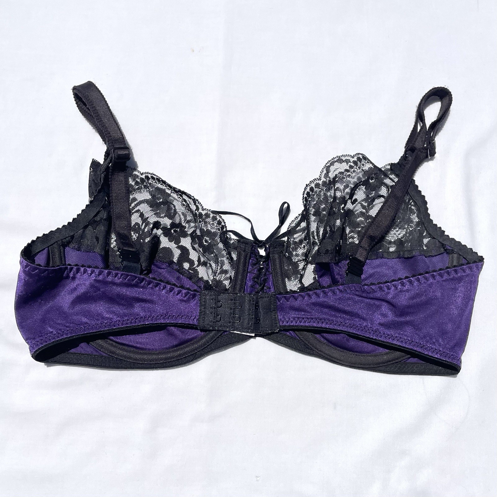 Vintage Maidenform 34D Underwire Bra Lace Up Purple 5319 Renaissance