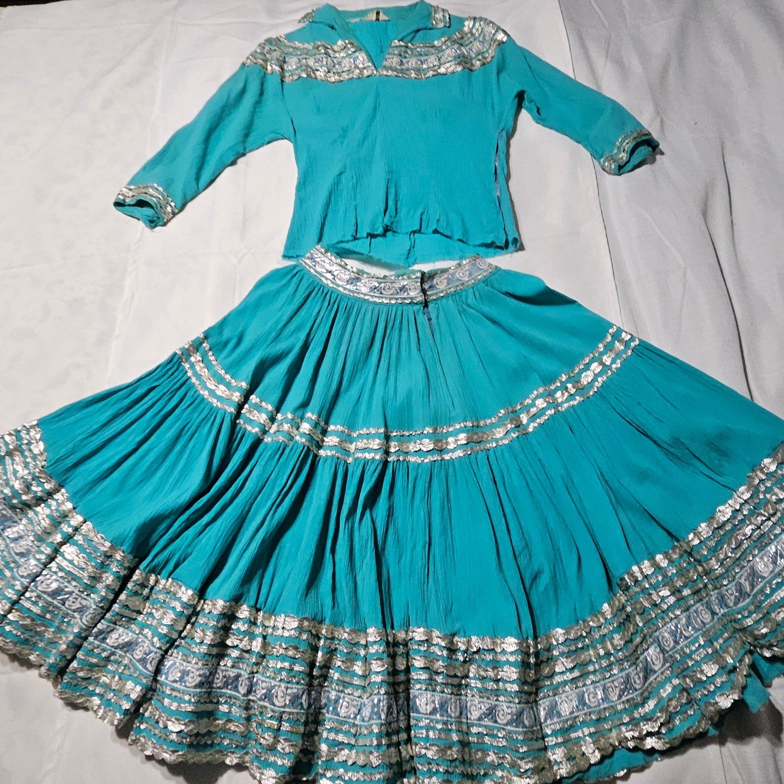 Vintage Fayes Creation Patio Fashions Turquoise Silver Rickrack Skirt Set 2958