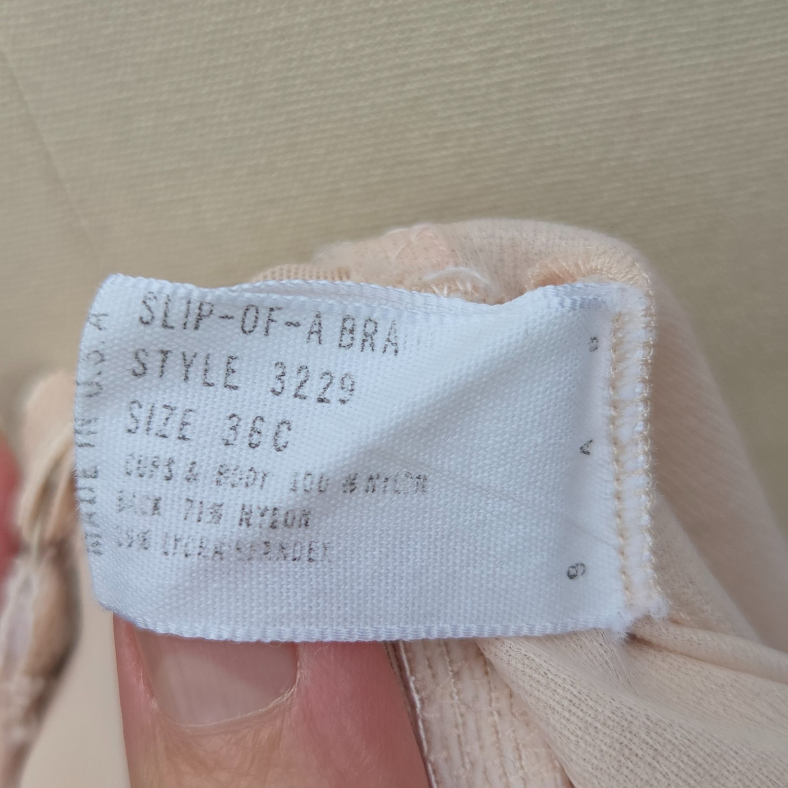 Vintage Vassarette Underneath it All Slip of a Bra Size 36C Peach Underwire 3229