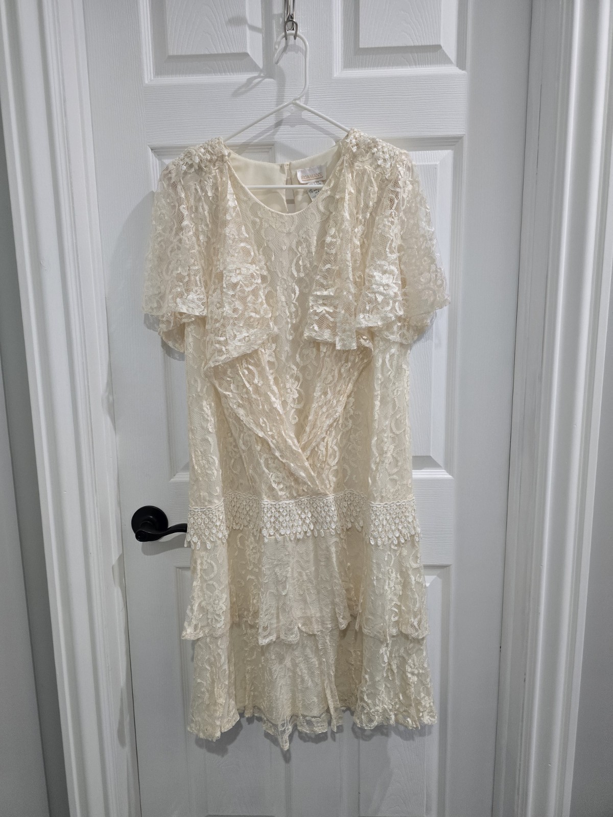 Roamans Vintage Romantic Feminine Cream Drop Waist Lined Dress Size Large EUC