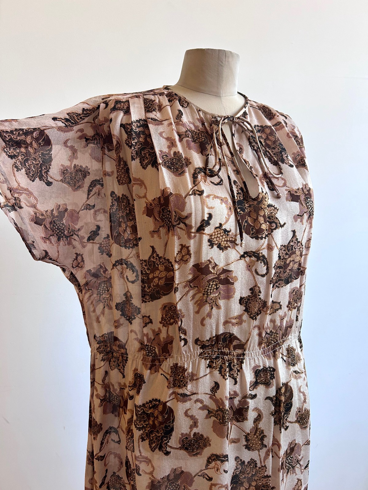Vintage Judith Ann for Heiser-Egan Vintage Sheer India Silk Dress sz S M 1970s