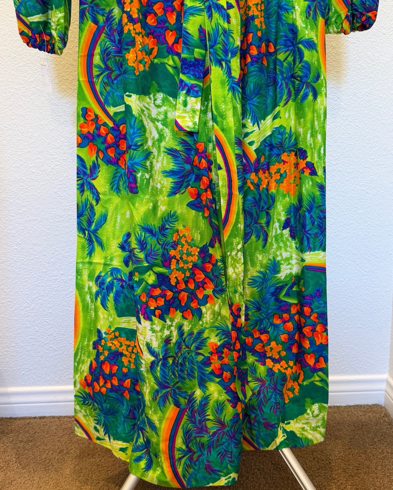 Vintage Pomare Tahiti NWT Hawaiian Tropical Rainbow Floral Maxi Dress Size 8