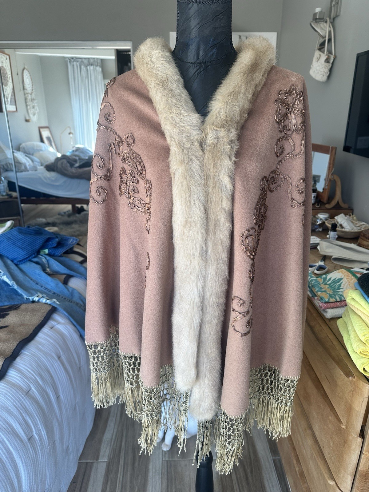 Pamela McCoy Vintage Wool Cashmere Wrap