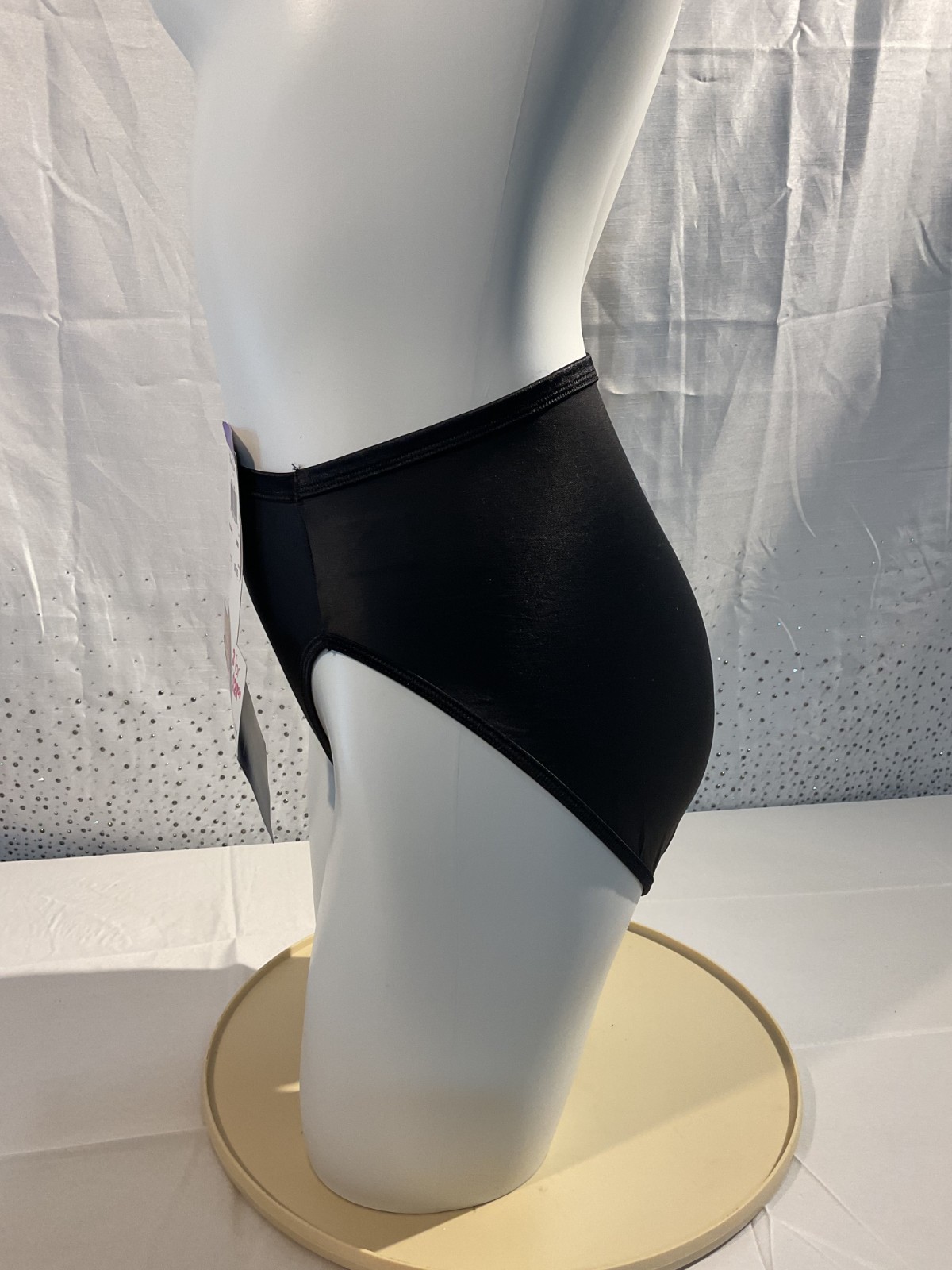 VANITY FAIR vintage NWT BLACK Microfiber Hi-Cut Brief Panties size 8