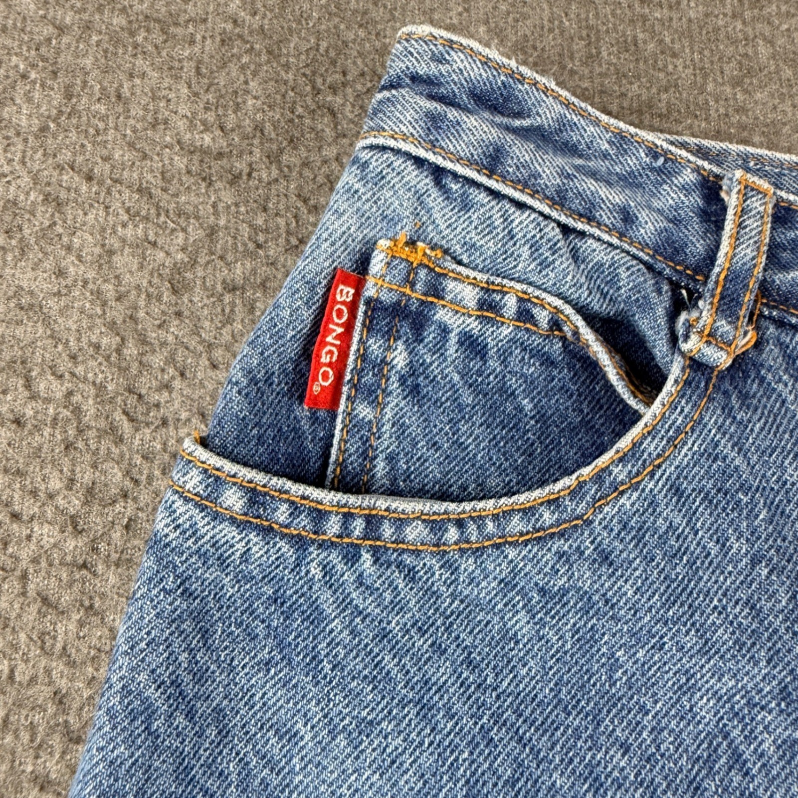VINTAGE Bongo High Waisted Mom Jeans Blue Button Fly Tapered USA Women&rsquo;s Size 7