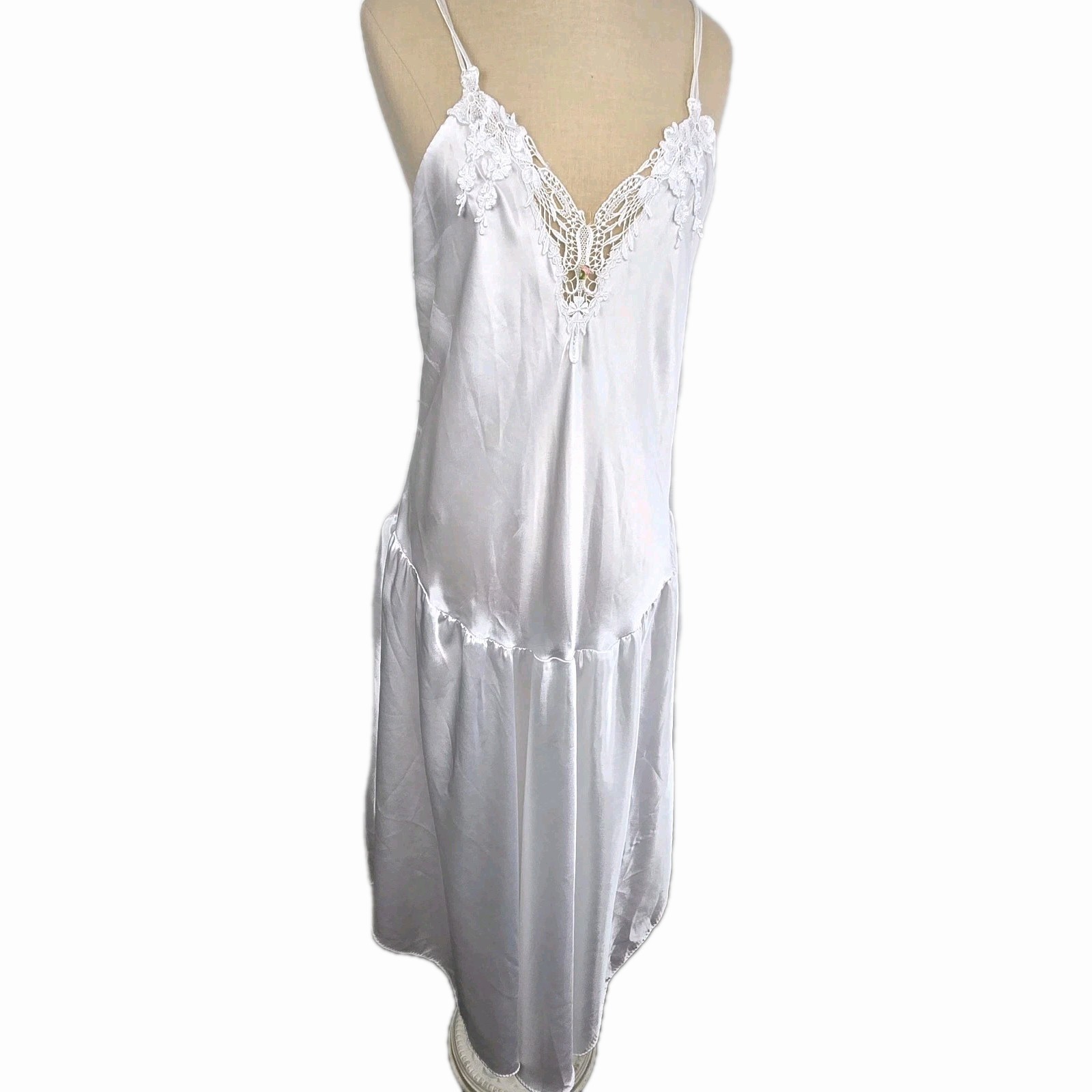 California Dynasty Vtg Satin Nightgown Size L Silky Gown White Fairycore Bridal