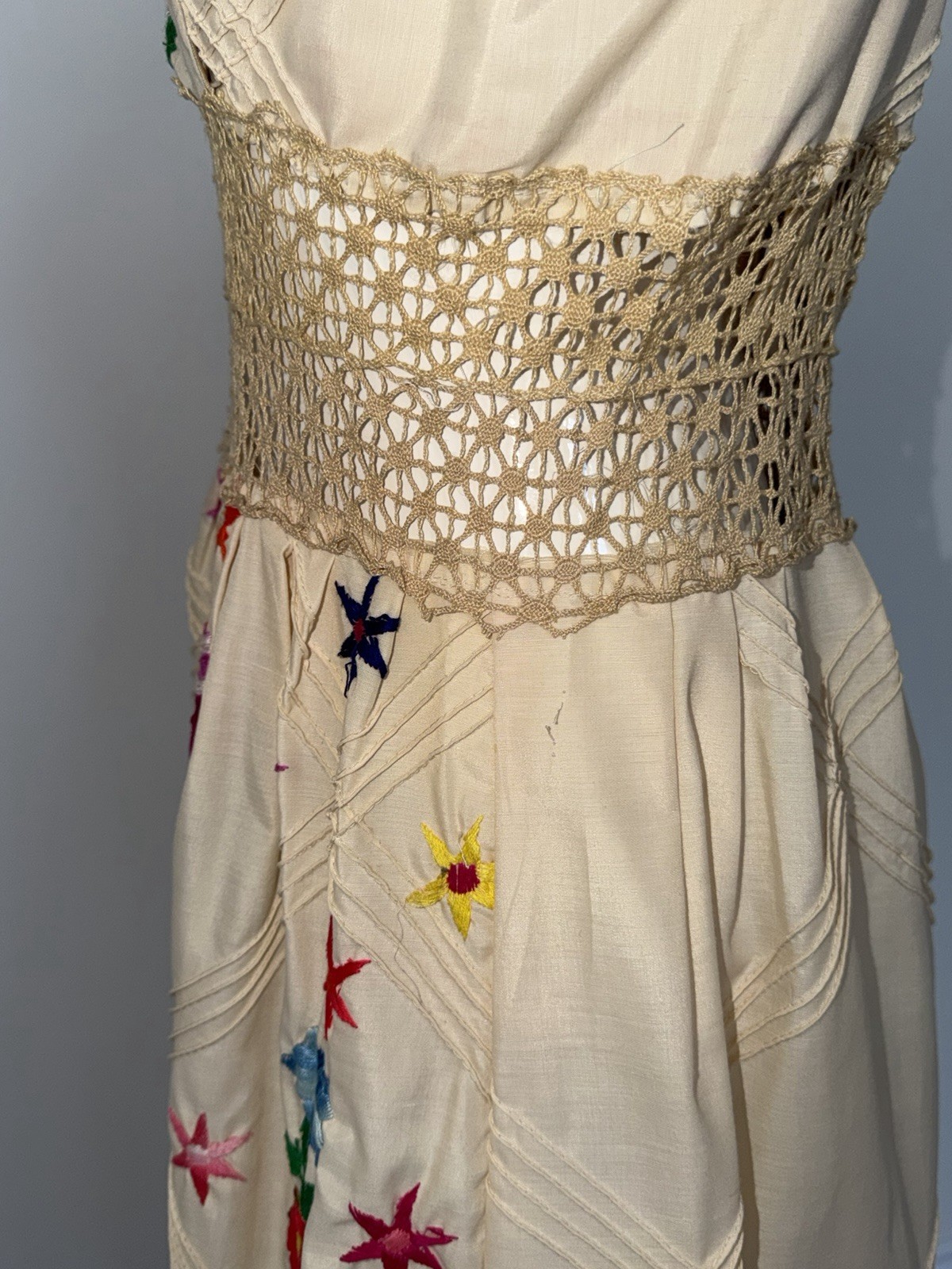 Vintage 1970s Mexican Embroidered Festival Cream Prairie Crochet DRESS