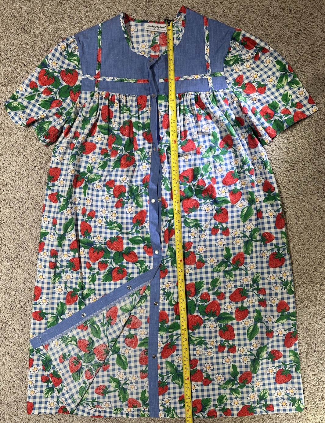 Vintage Anthony Richards Strawberry Gingham House Dress Medium With Pockets