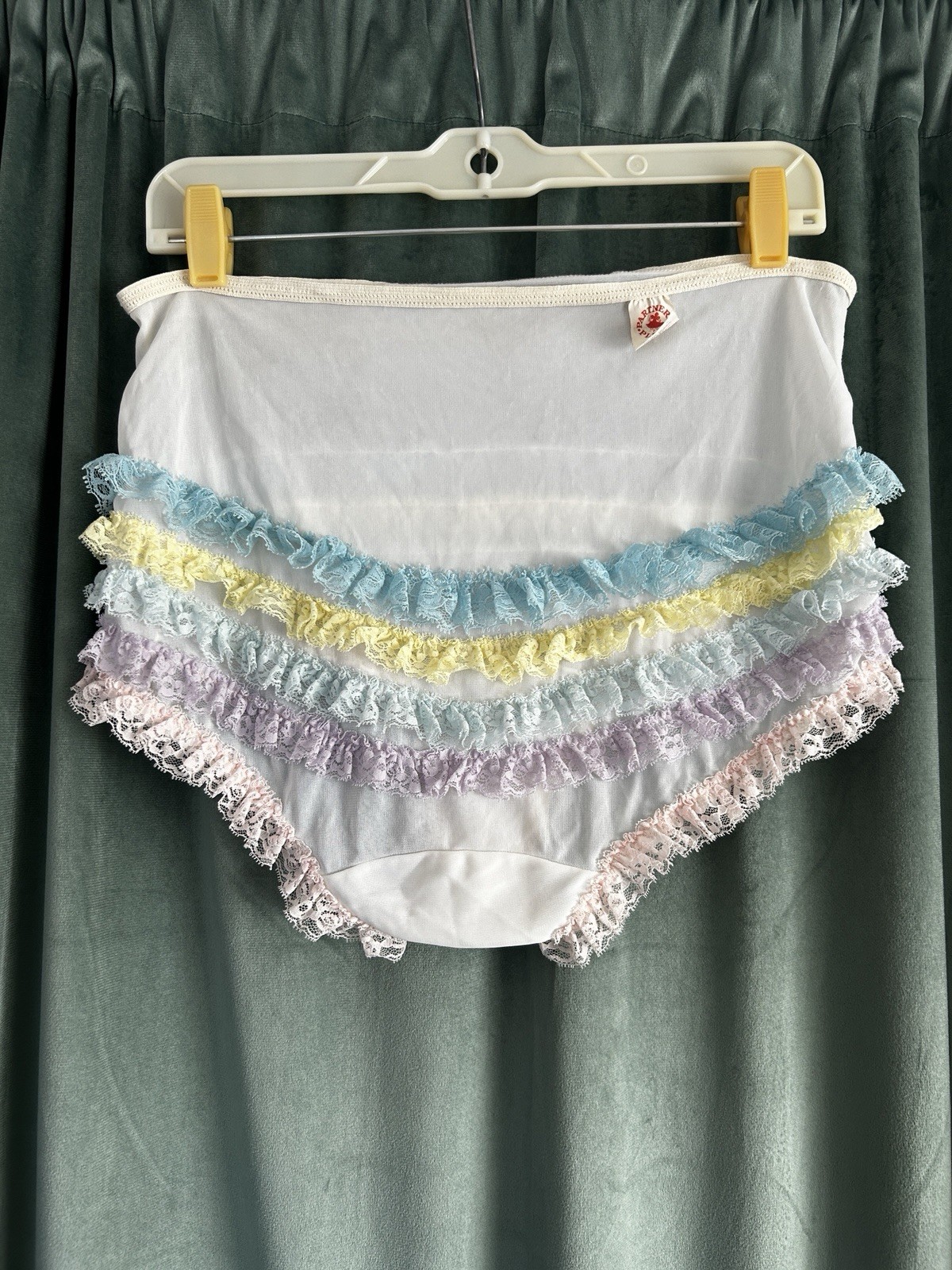 Vintage Partners Please Malco Modes Nylon Ruffle Rhumba Panties Size 10 Lot