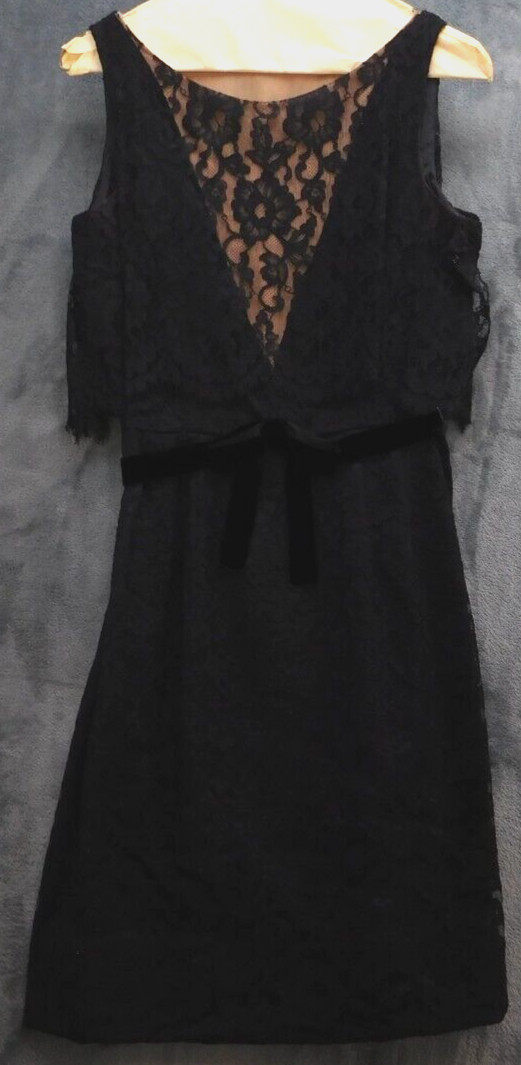 1960&rsquo;s black Chiffon Dress w Lace Bodice & Chiffon Cape Collar Sm