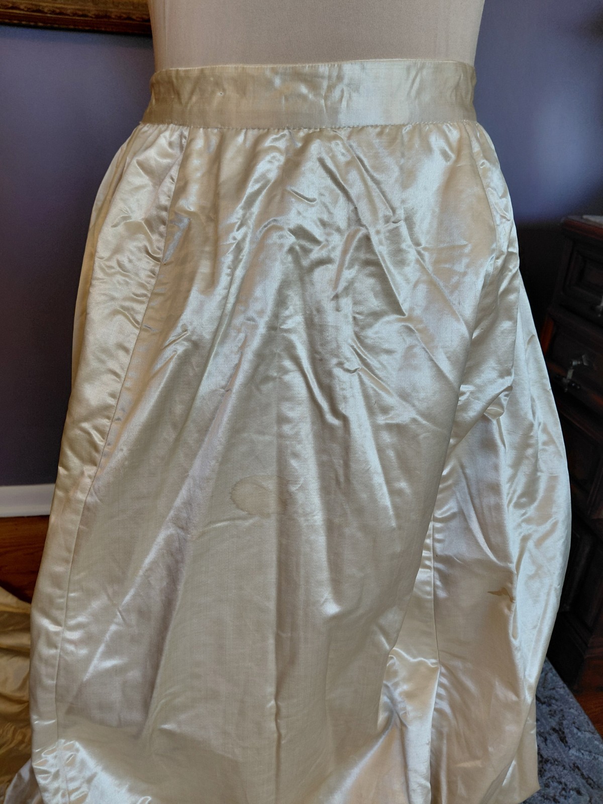 Antique 1890&rsquo;s Satin & Tambour Lace Dress Wedding Ball Gown Leg O Mutton Sleeves