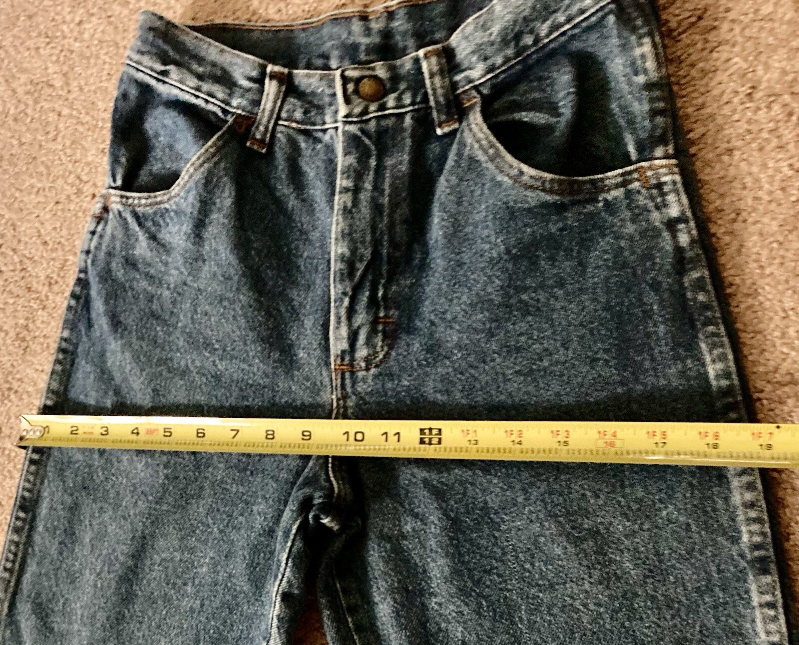 Vintage RUSTLER high waist straight leg medium wash denim mom jeans Straight Leg