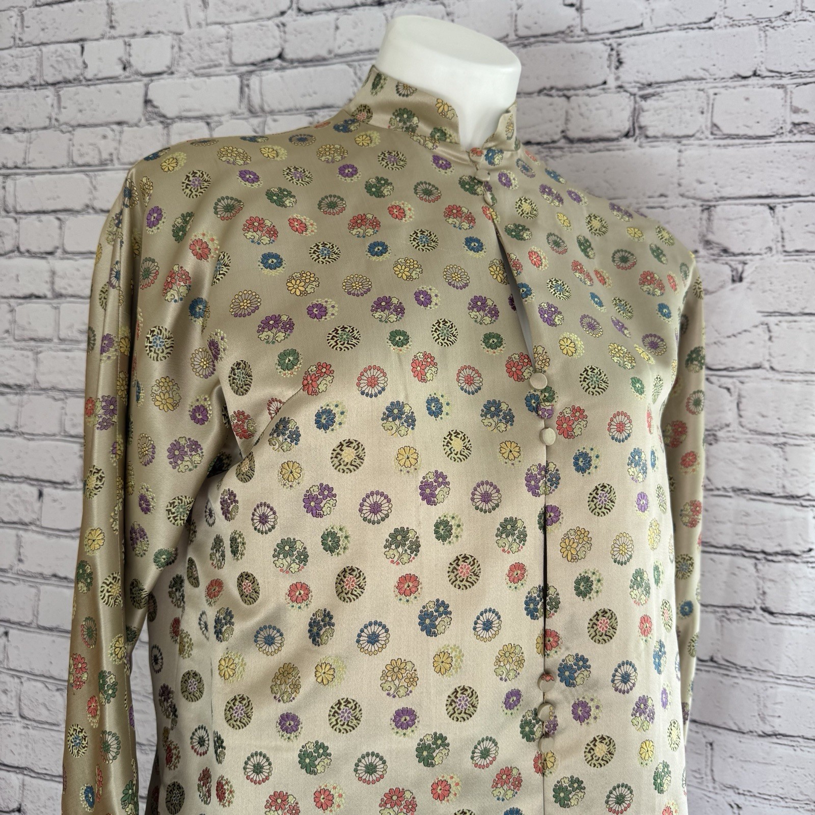 Vintage I. Magnin Brocade Pattern Top Mandarin High Collar NO SIZE Tag SM Med ?