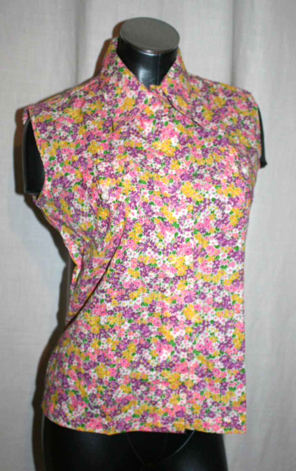 VTG Japan Womens Durable Press Floral Print Sleeveless Button Front Top Size 14