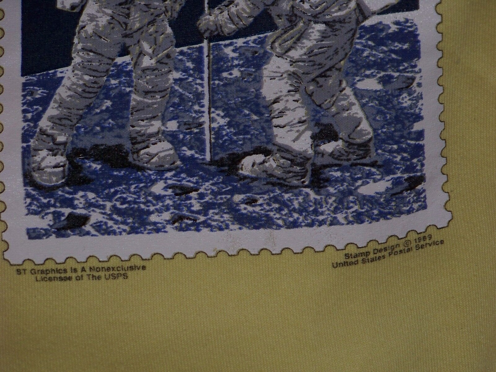 Vtg. U.S. Postal Service 1989 Sweatshirt – L – Priority Stamp « Man On The Moon »