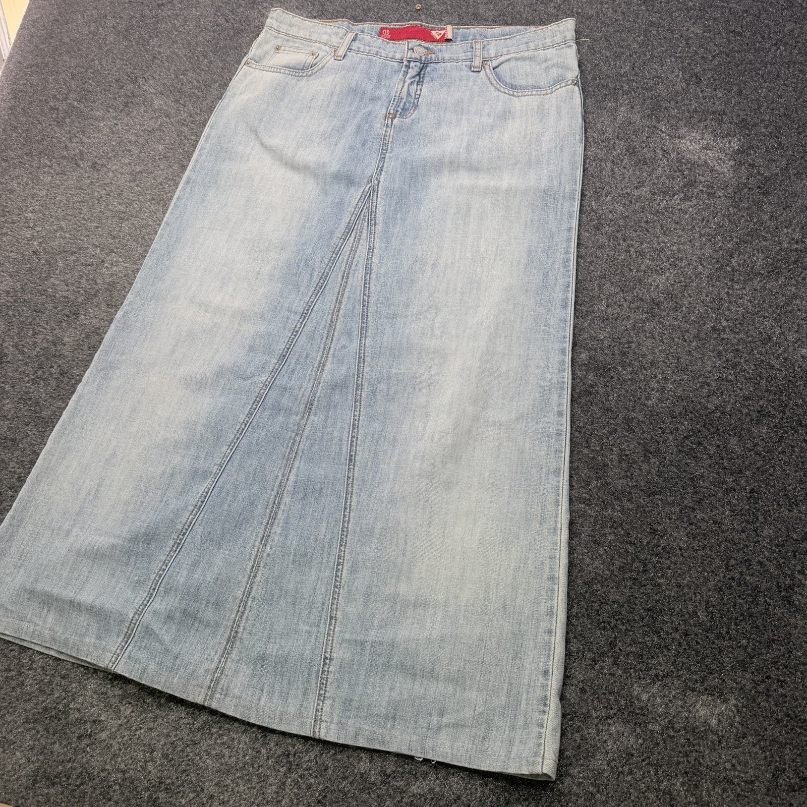 vtg y2k era Guess ? Maxi Long Modest Skirt Women&rsquo;s 32 (34) Denim Jean Western 36
