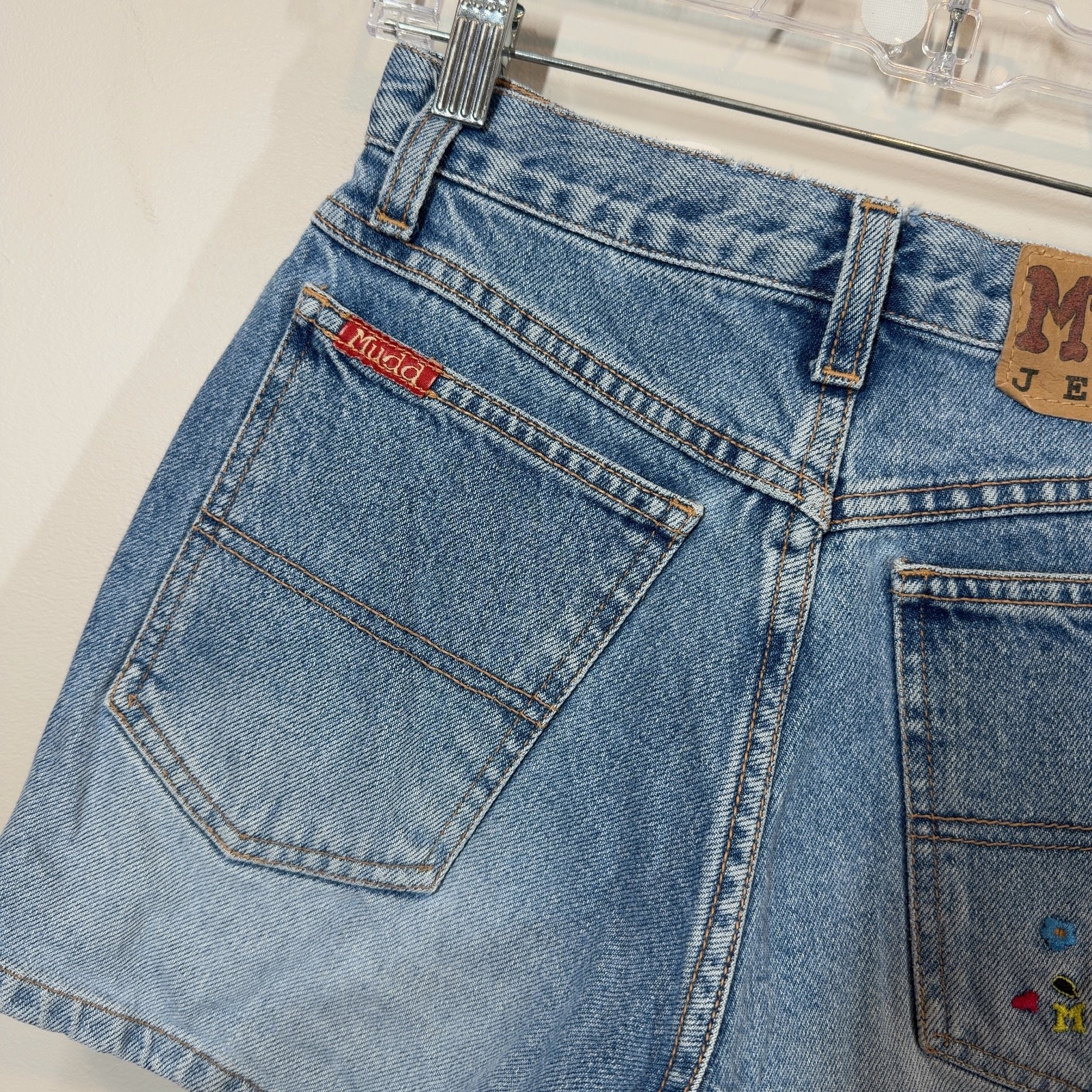 Vintage Mudd Denim Shorts Light Wash Embroidered Hand Logo 100% Cotton Y2K SZ 5