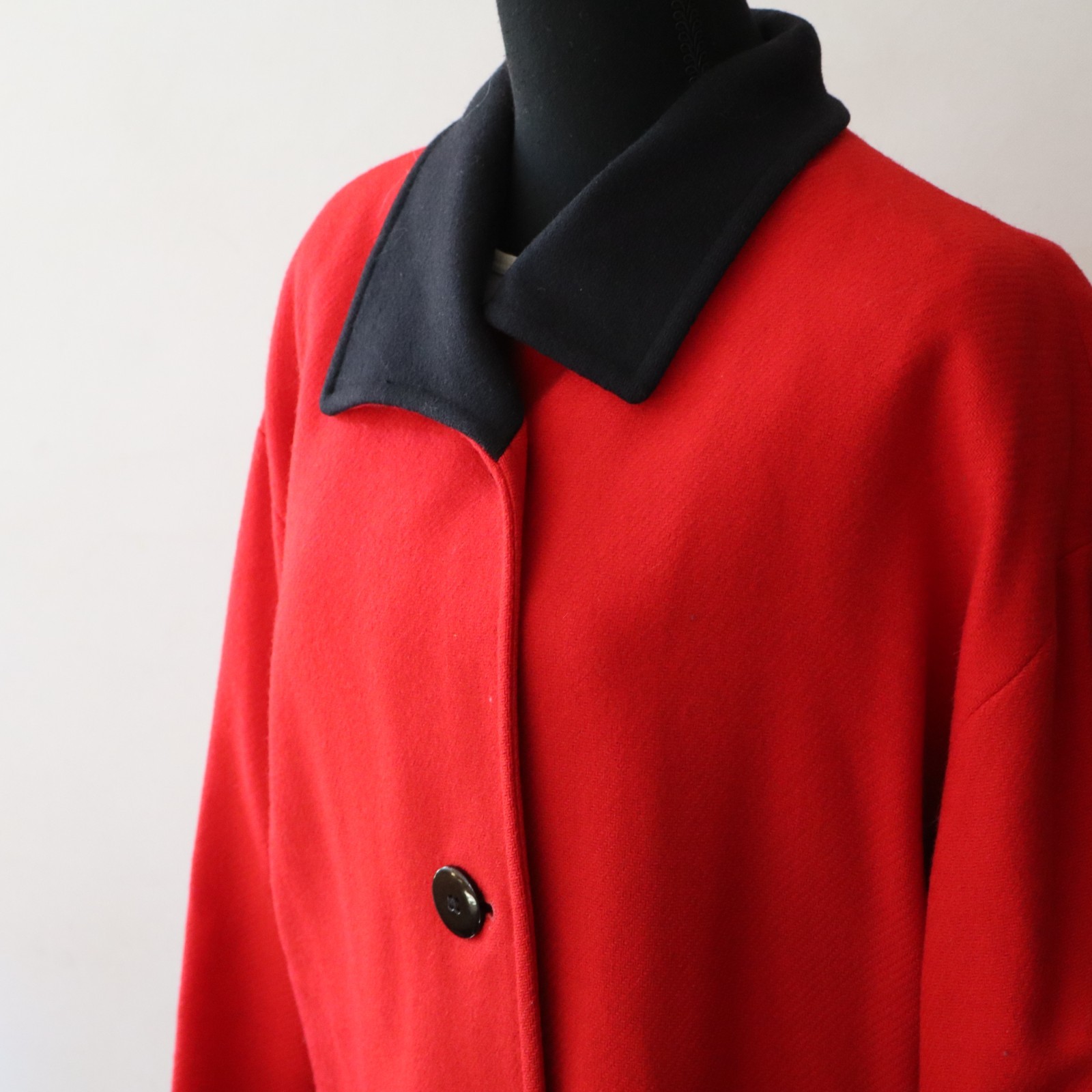 Vtg 1950s Virgin Wool Pendleton Mid Length Coat Red w Black Collar Sz Lg? USA!