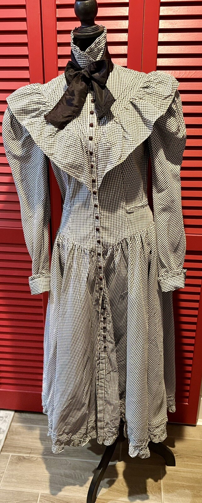 Karen Alexander dress vintage; 1980s; Cottage Core; (see Description/pictures)