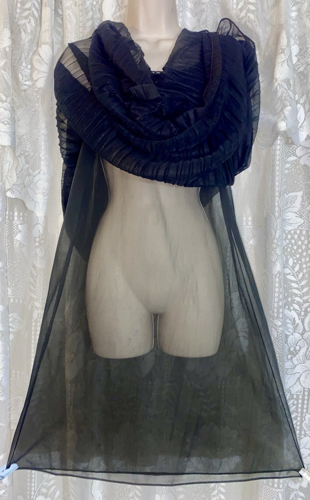 Vtg S Black Charmode Db Pleated Sheer Chiffon Nightgown w Lace Overlay Bodice