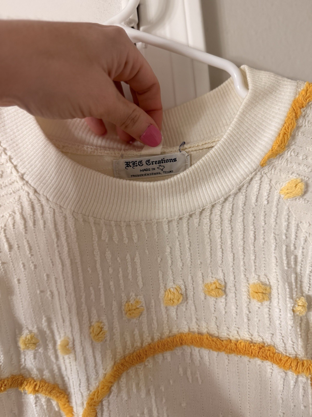 Vintage Artisan Chenille Embroidered Sweater | Floral Folk Art | Texas Made | M