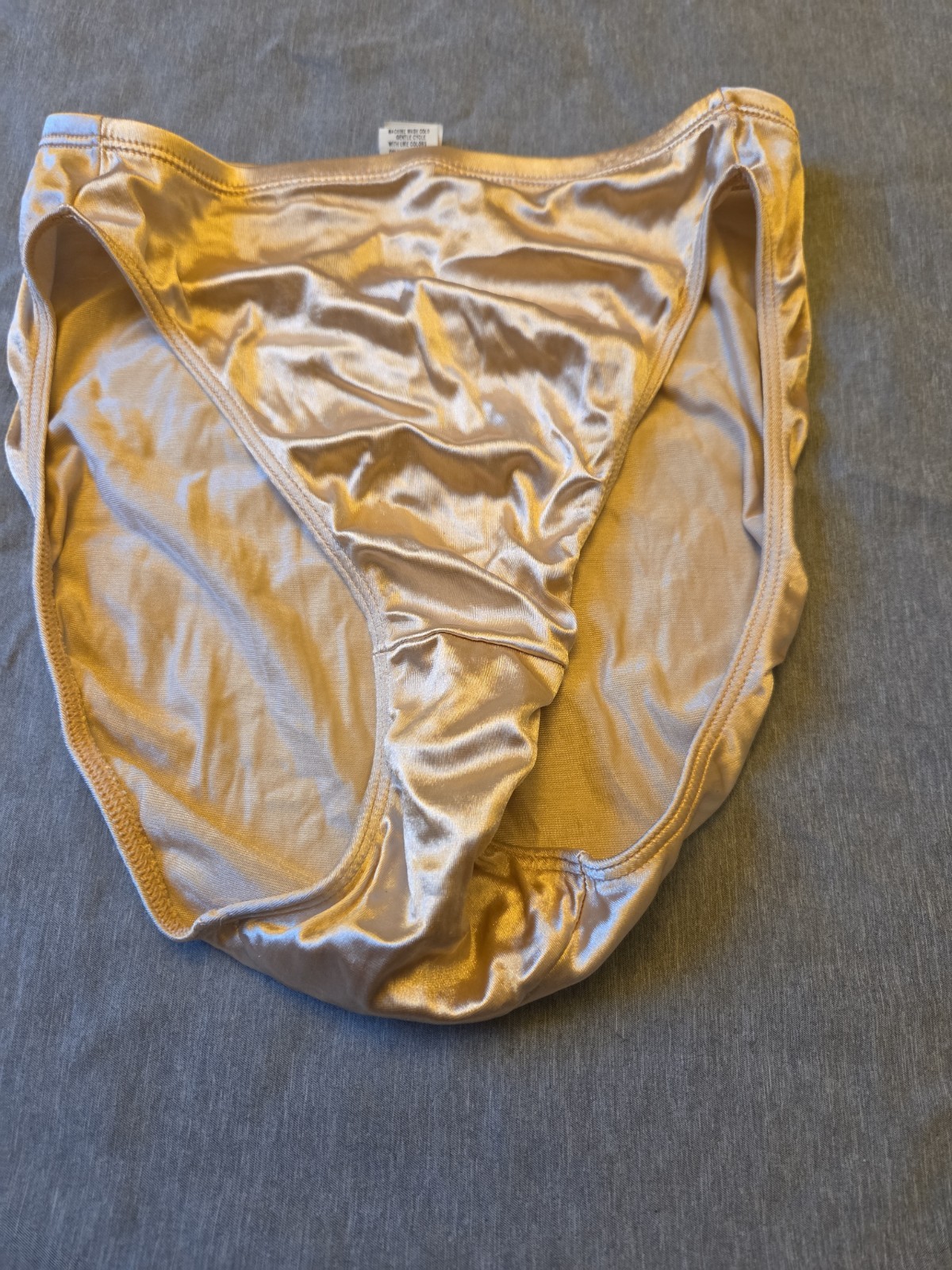 Vtg Satin Bali Studio Panties Champagne Color Sz 6