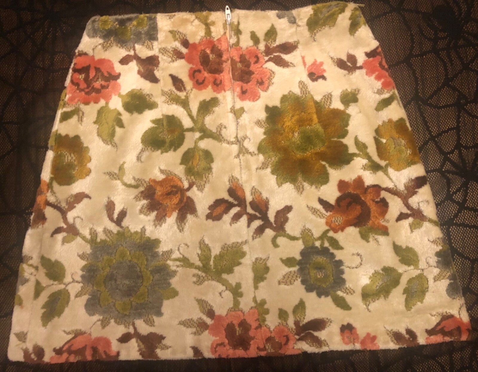 Vintage 1969 carpet bag mini skirt. See description.
