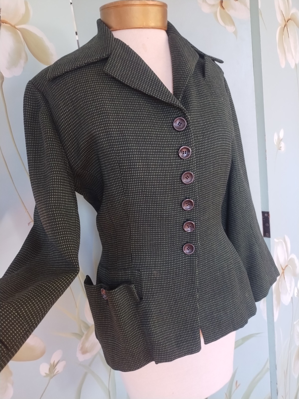 Vintage late 40&rsquo;s early 50’s Lilli Ann suit jacket S/M B: 36&Prime;-38&Prime; W: 28&Prime;
