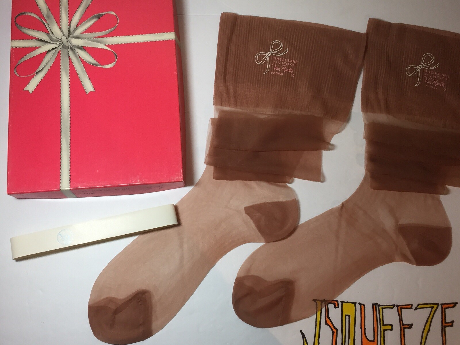 Flat Knit RHT Beige Van Raalte Size 10” Petite Vintage 1950s 6 Pairs 15 DENIER