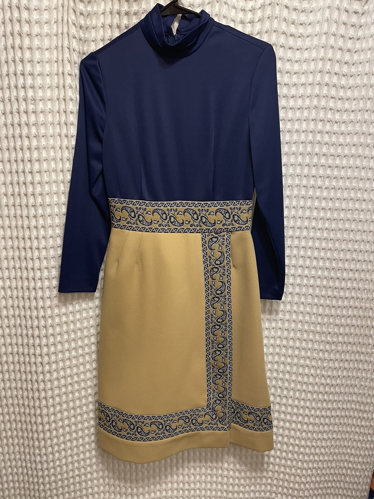 Vintage 1970s MOD Dress Paisley Trim Turtle Neck