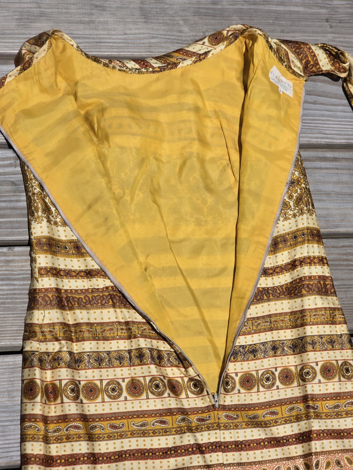 Vintage Dynasty Hong Kong One Shoulder Paisley Maxi Dress Size 10 Boho 70s Style