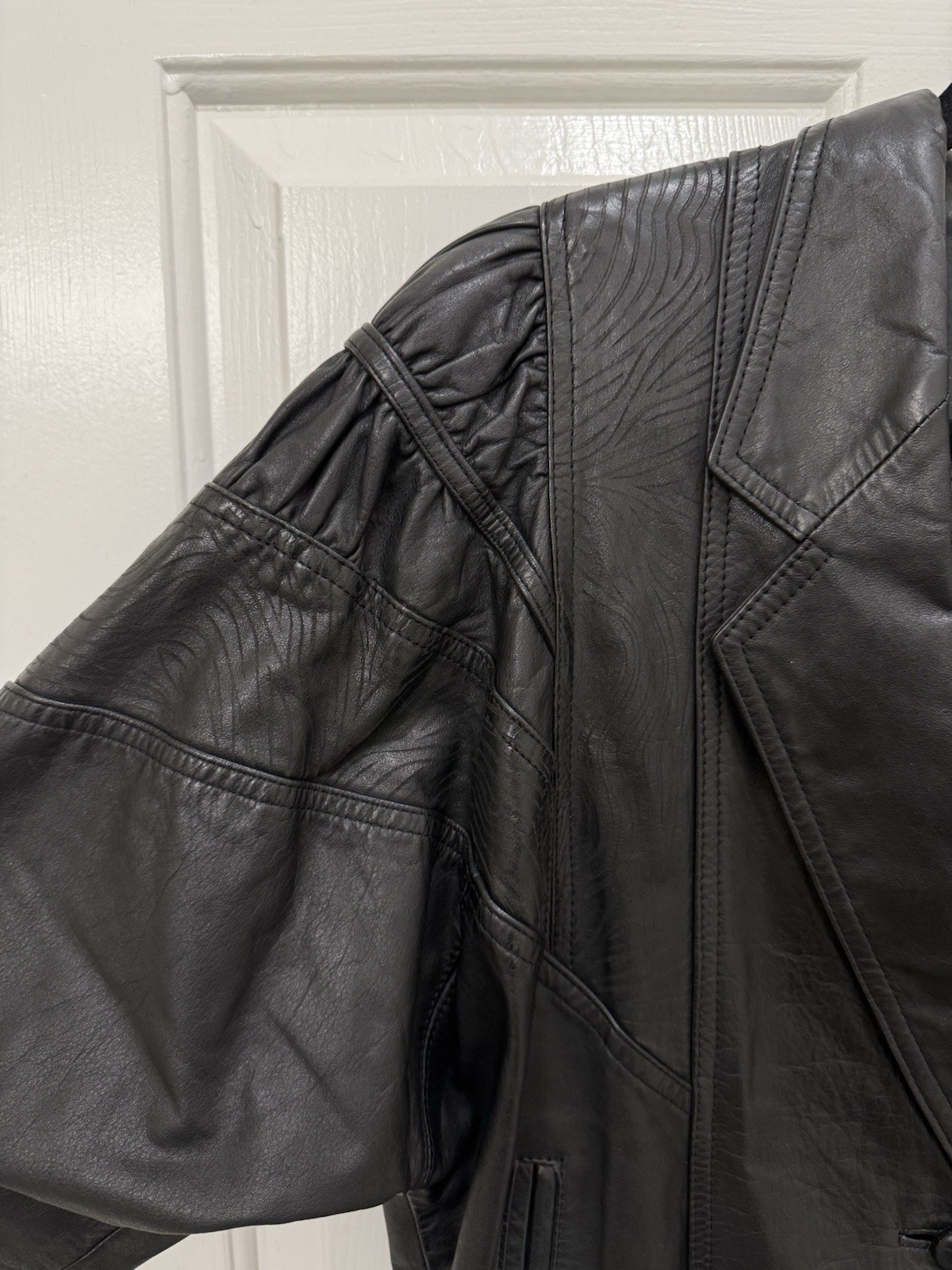 Vintage Black Leather Moto Jacket Size M-L