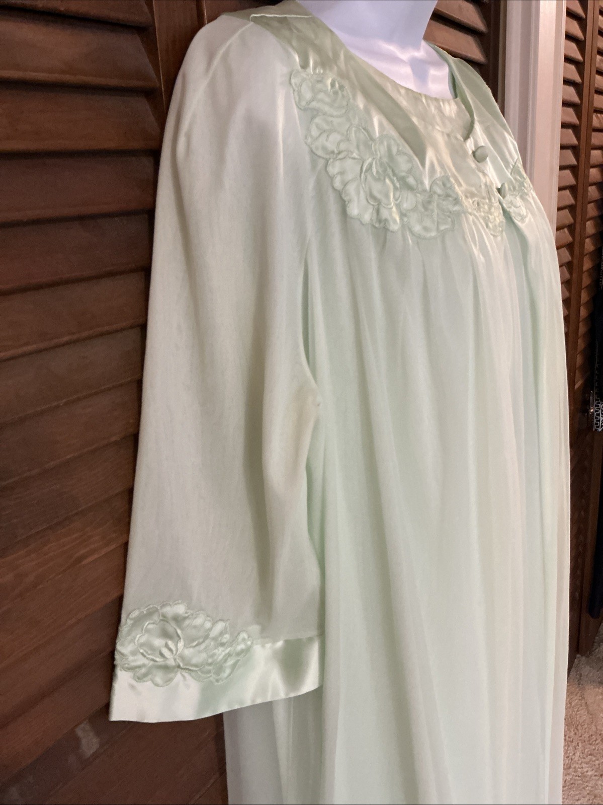Gossard Artemis Large Mint Green Vintage Lace Robe & Nightgown Peignoir Set