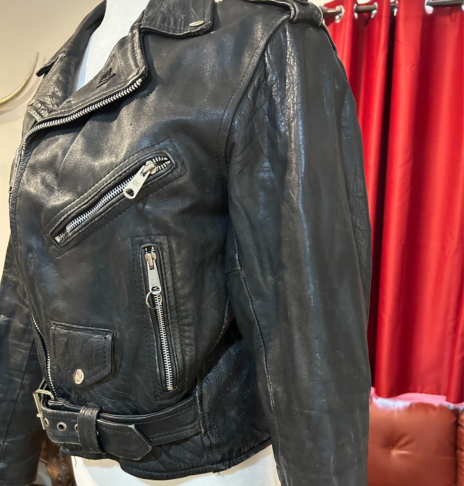 Vintage Leather Motorcycle Jacket Black Men&rsquo;s Small W/Zipper Pockets And Snaps