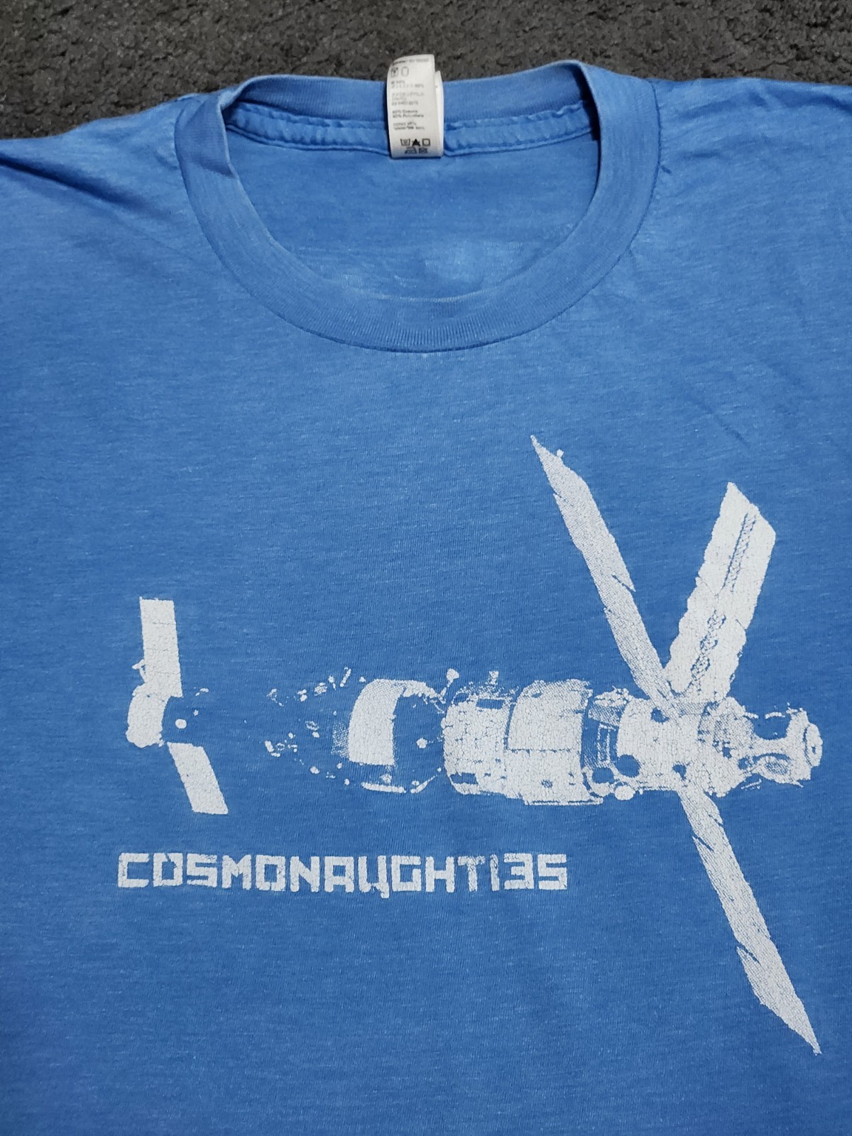 Y2K Vintage 90&rsquo;s T-Shirt Satellite Screen cosmonaughties Size S