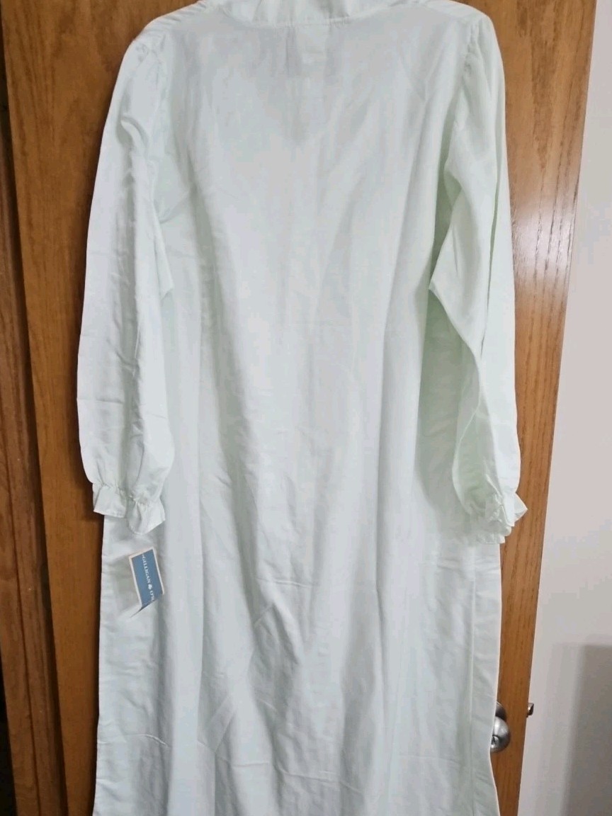 Vintage Gilligan O’Malley New Nightgown Lace Ruffle Gown Size XL USA Made
