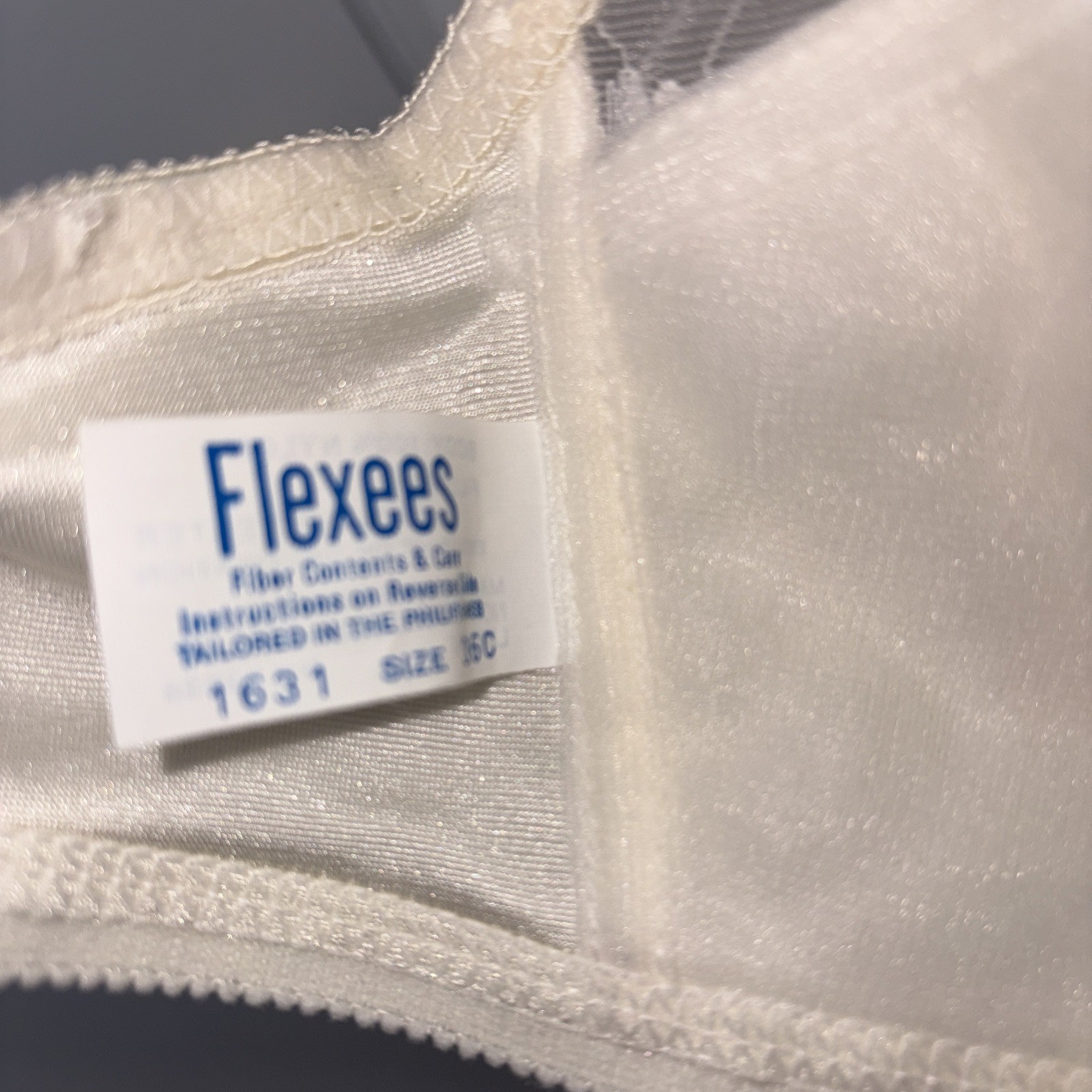 Vintage Flexees Delectables Bra 36C White Style 1631 Soft Cup Wireless