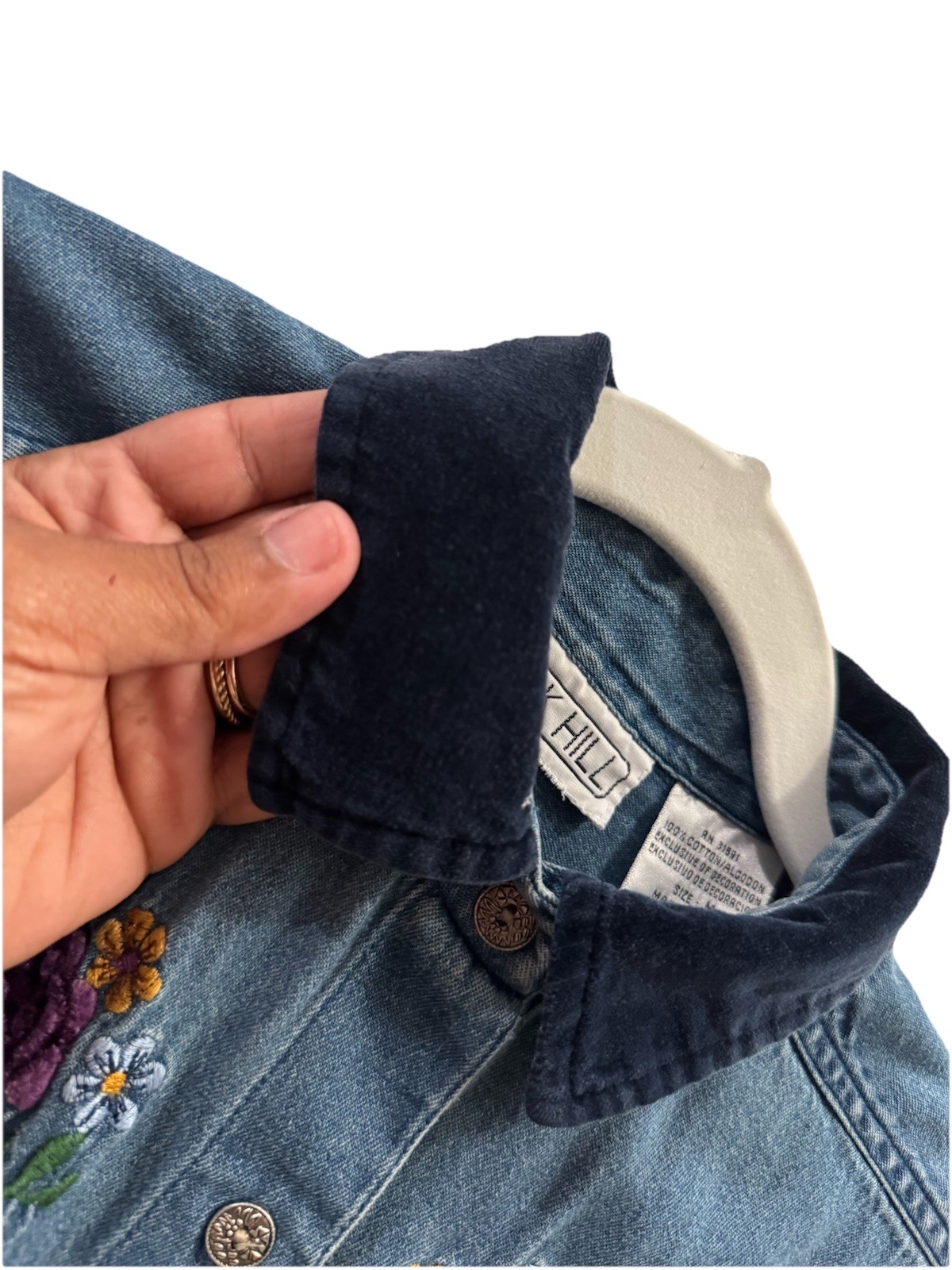 Vintage Oak Hill Denim Button-Down whimsical with Embroidered fairy print – Blue