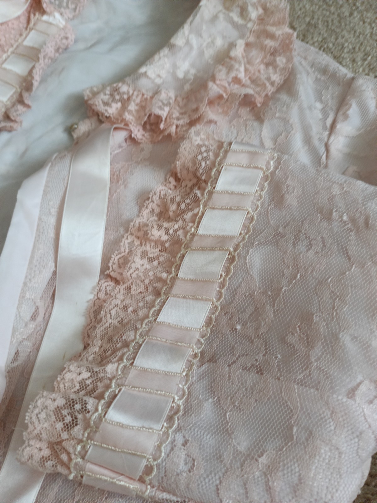 Odette Barsa Pink Lace Satin Robe & Nightgown Set Women&rsquo;s Peignoir