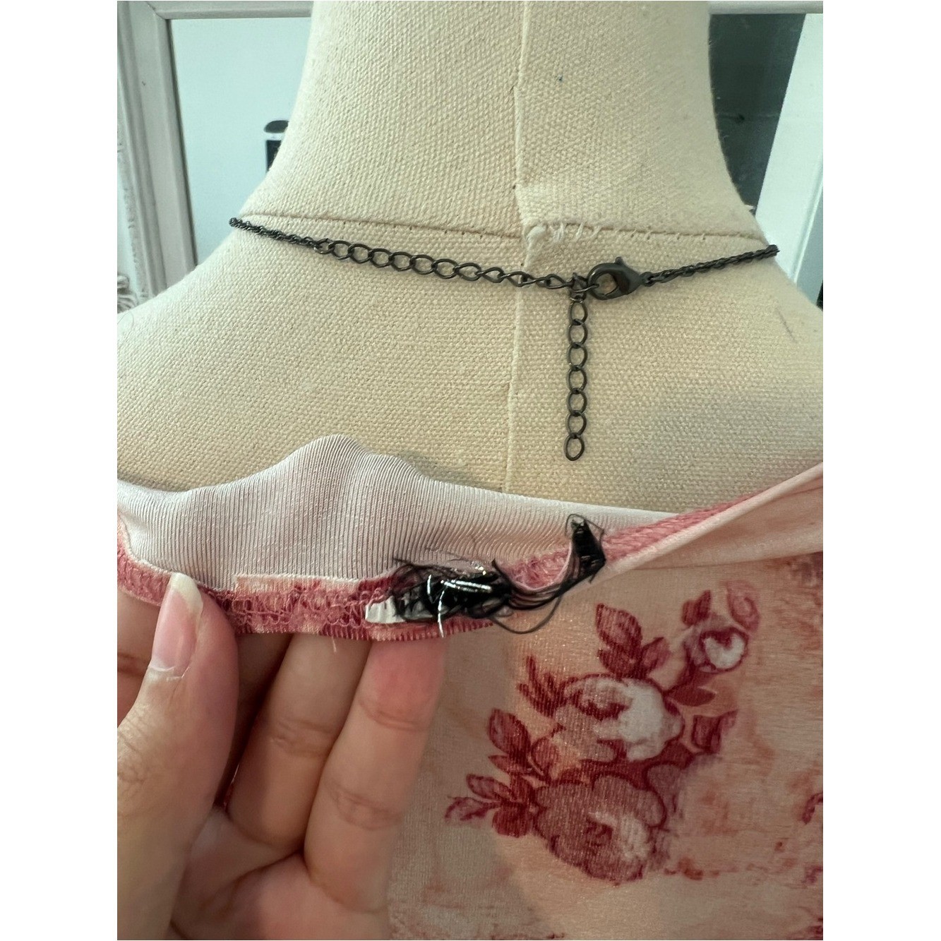 vintage y2k pink paisley print cami tank top