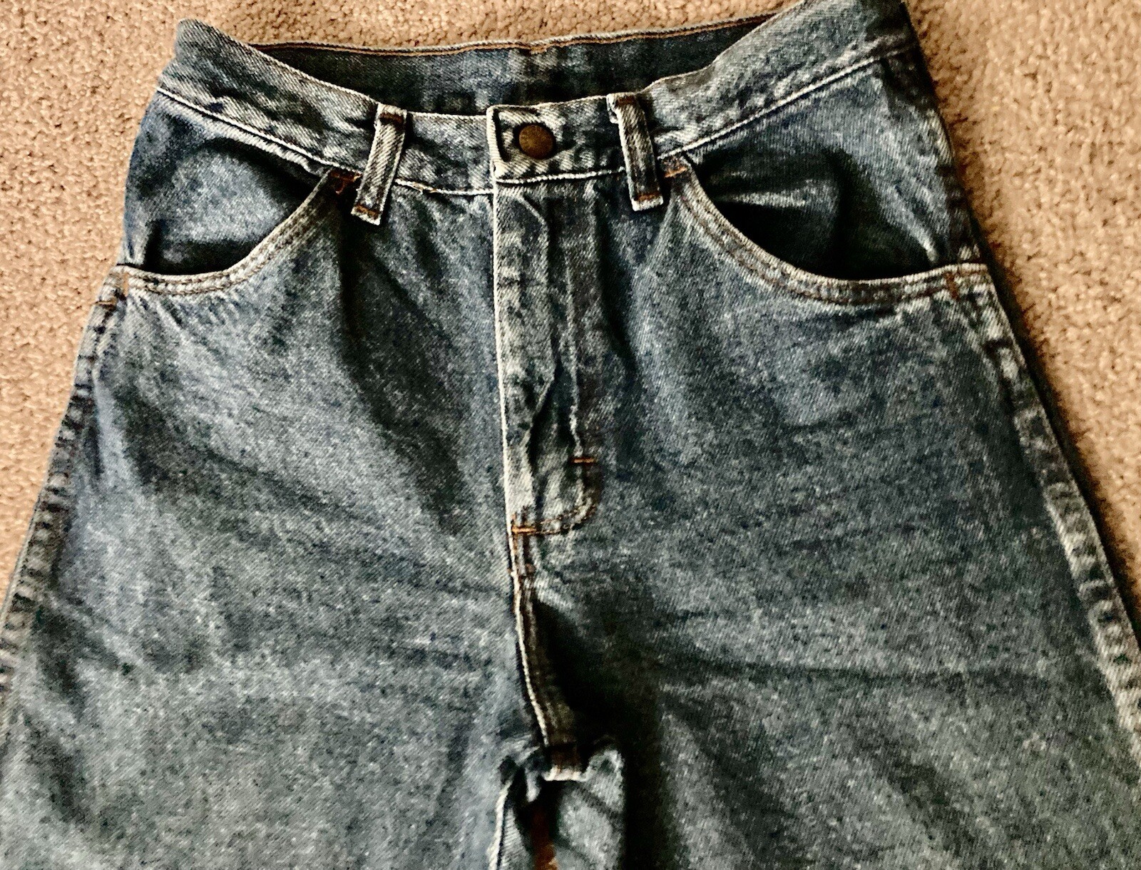 Vintage RUSTLER high waist straight leg medium wash denim mom jeans Straight Leg
