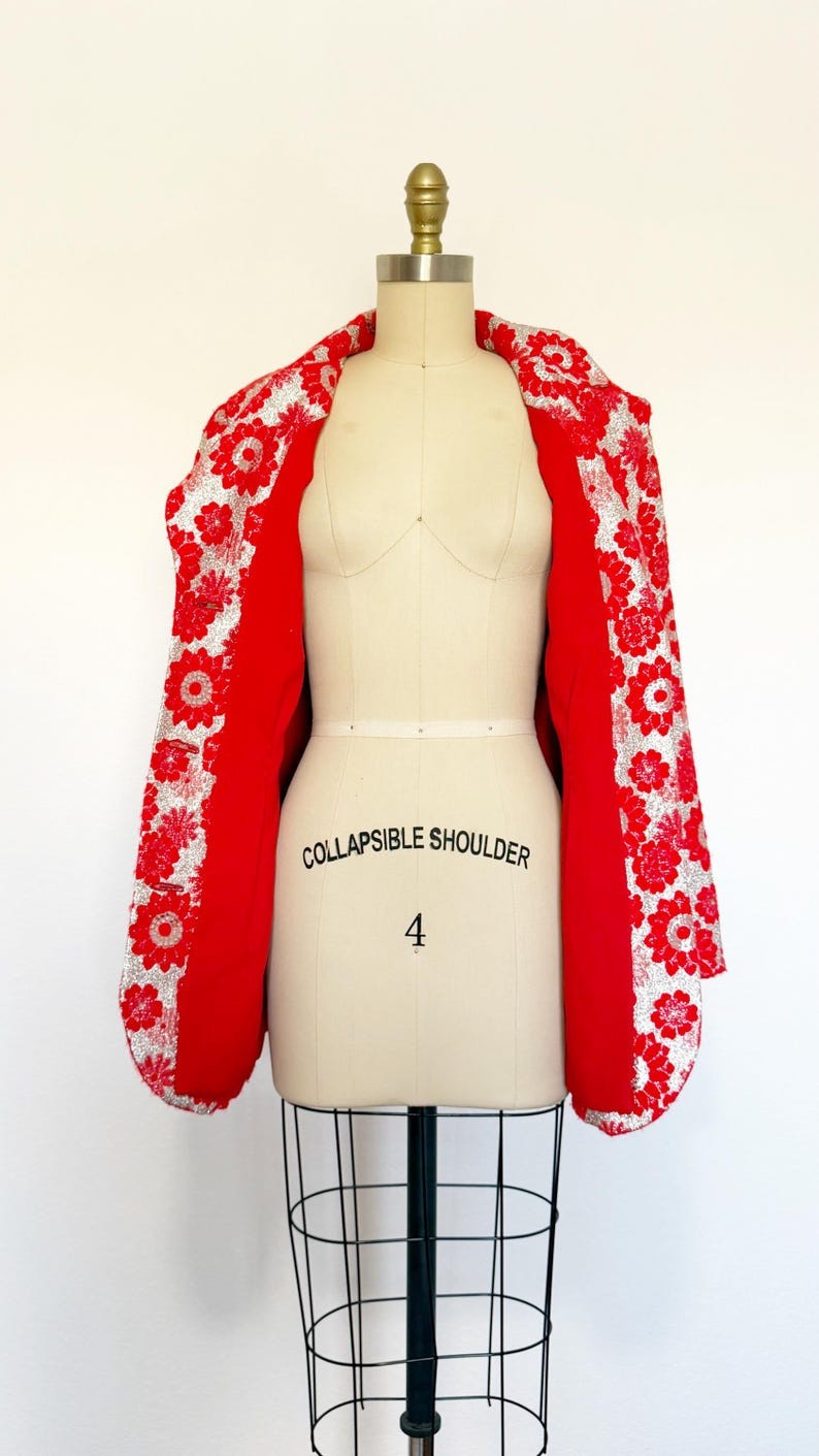 1960s Brocade Jacket / 1960s Lamè Jacket / Floral Jacket / Size Medium