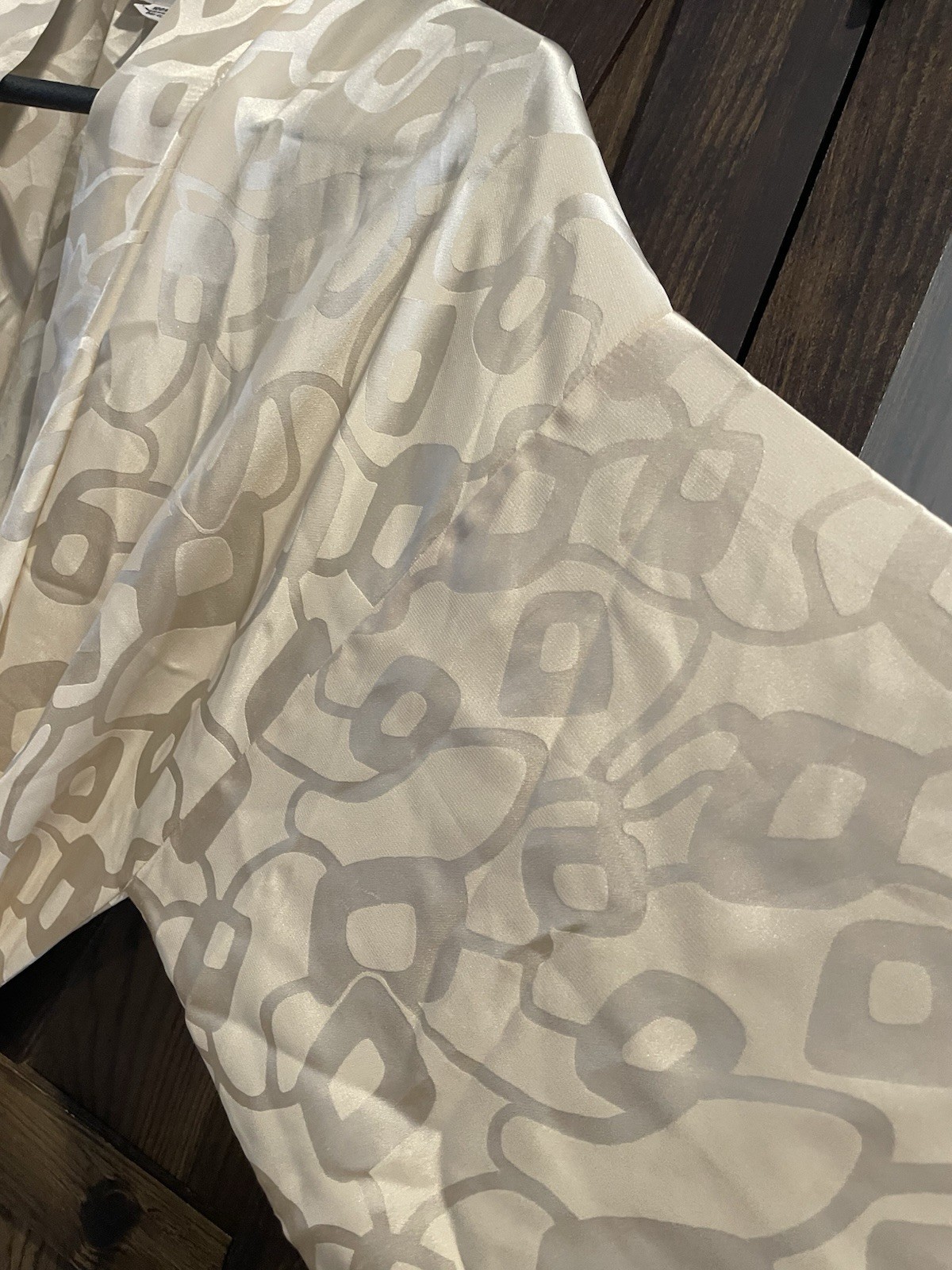 Vintage Robe 100% Silk Cream Beige Patterned Hong Kong FOUR SEASONS OS Luxury