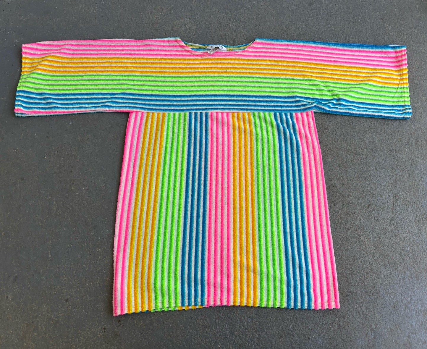 VTG 60s Catalina Insane Terry Cloth Lounge /beach Top.bright Colors.small