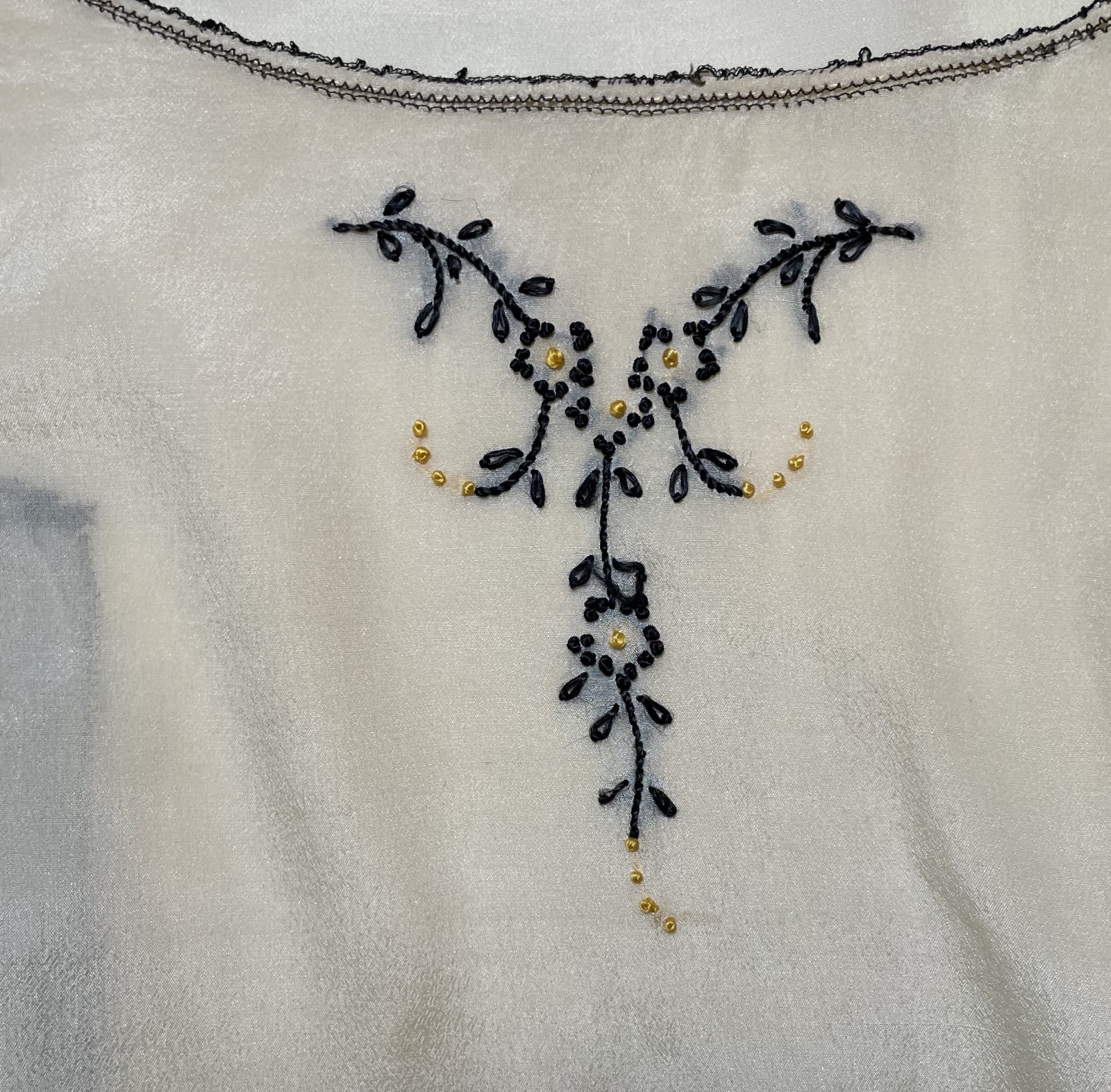 Antique 1900s Ivory Black Silk Dress S M Art Deco Flutter Lace Sleeves Embroider