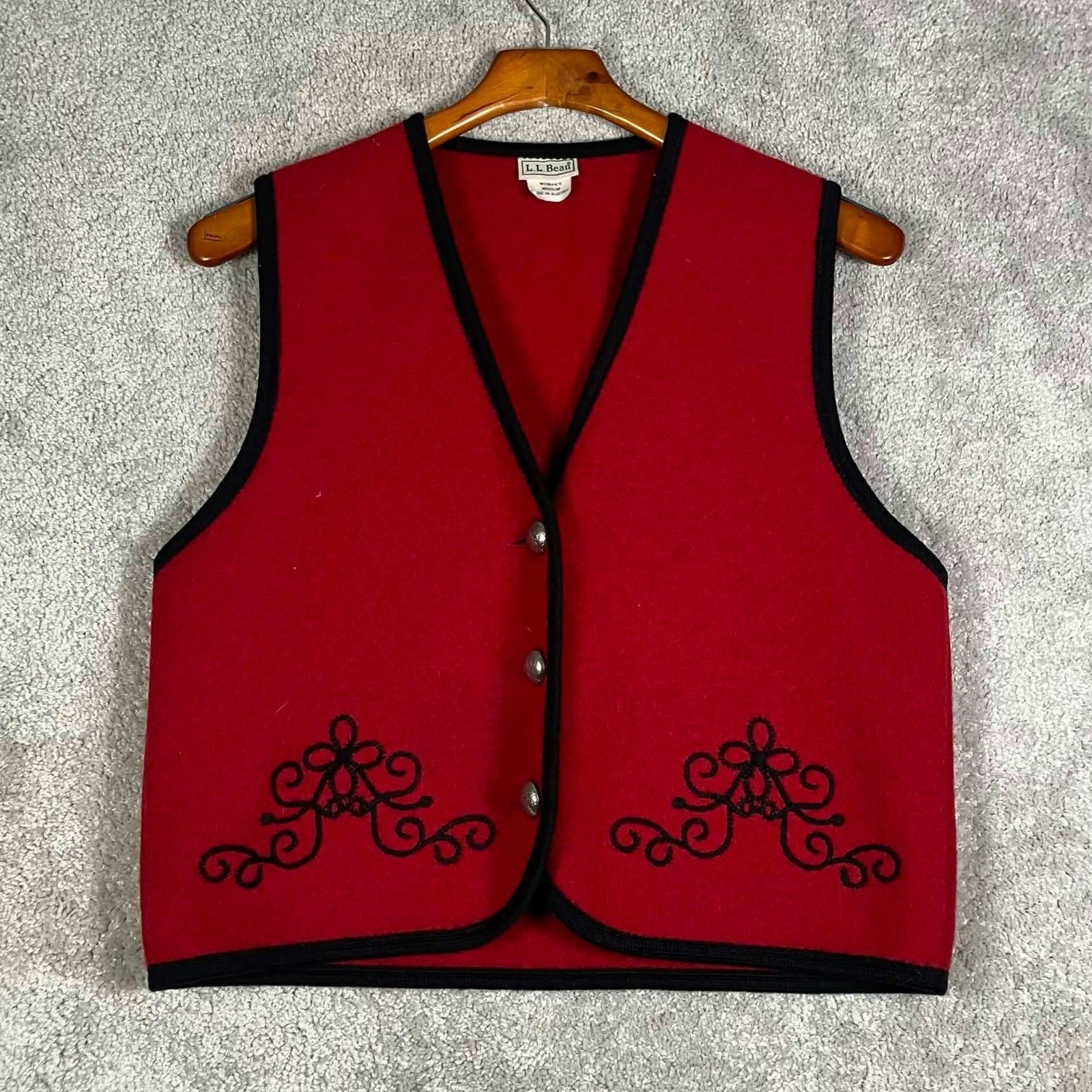 Vintage L.L Bean 100% Wool Red Vest Embroidered Made In Austria Size Medium